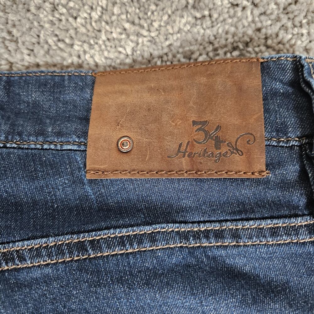 34 Heritage Charisma Classic Jeans Men's 33X30 Blue Denim Stretch Minimalist - Picture 3 of 12